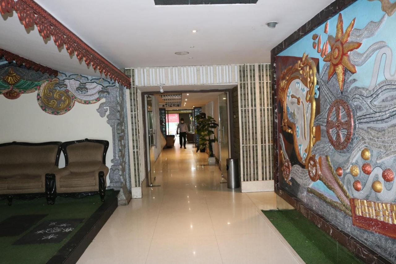 Hotel Sk Riverfront Vijayawāda Buitenkant foto